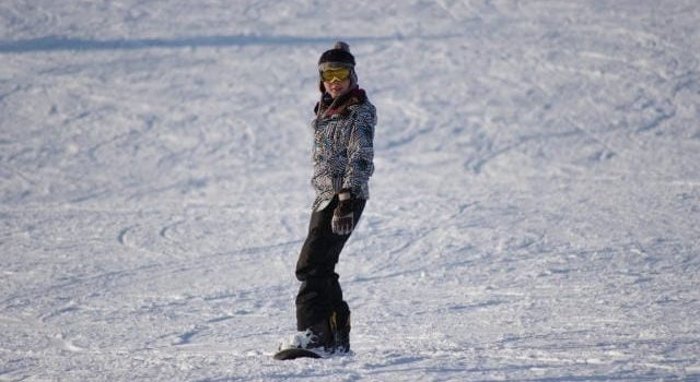 スキーツアーはインターネットで検索をすると便利